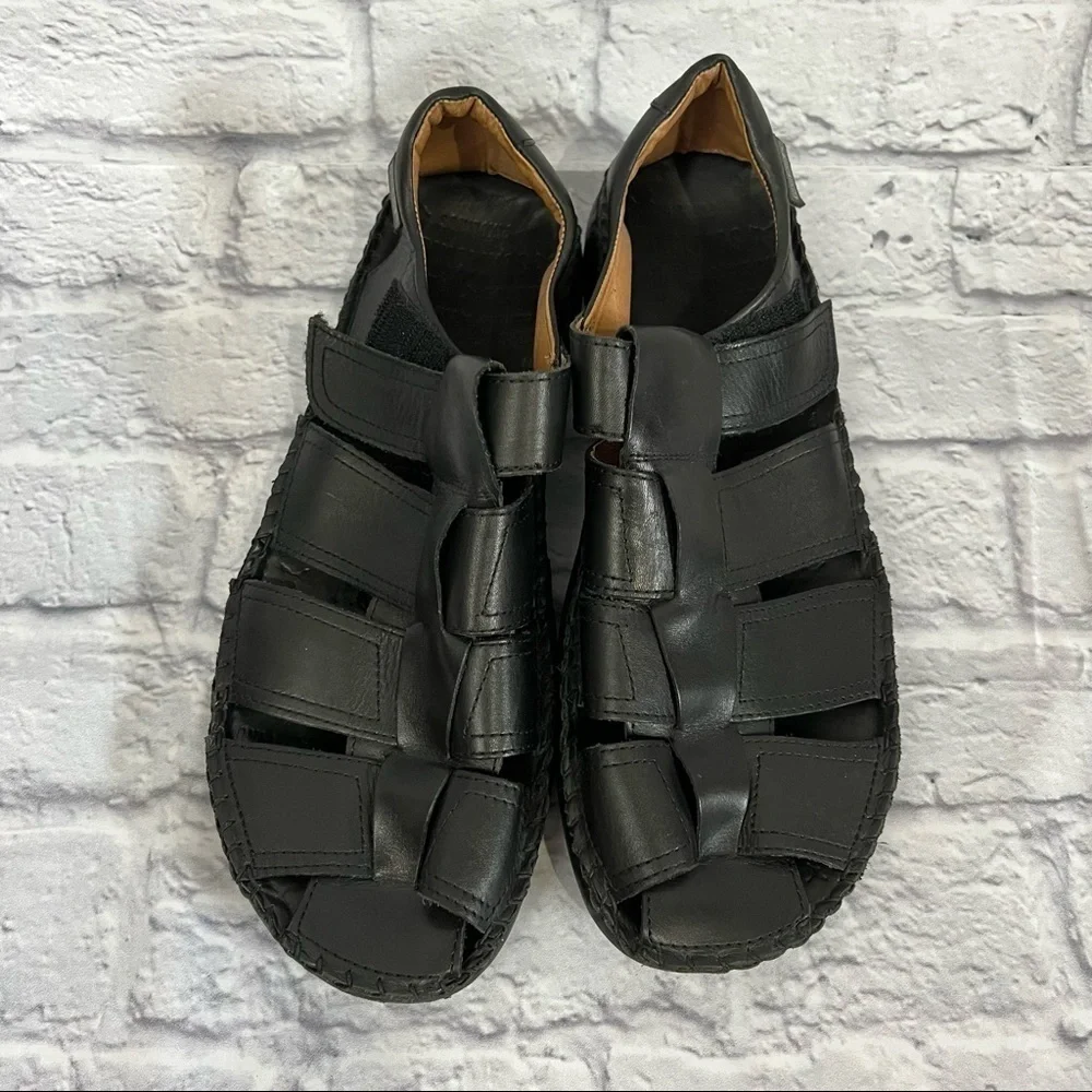 Pikolinos Tarifa leather mens sandals 12.5 Velcro closure